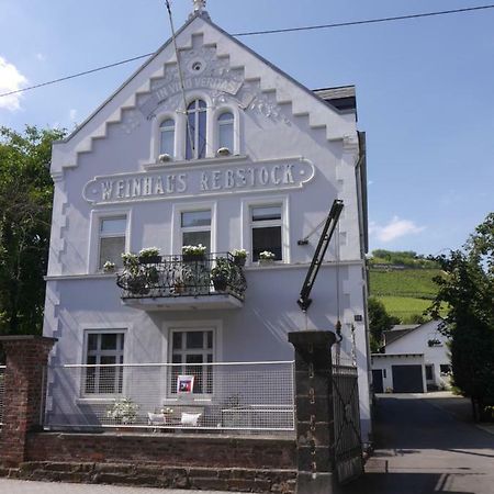 Altes Weingut Weinhaus Rebstock Winningen Exterior foto
